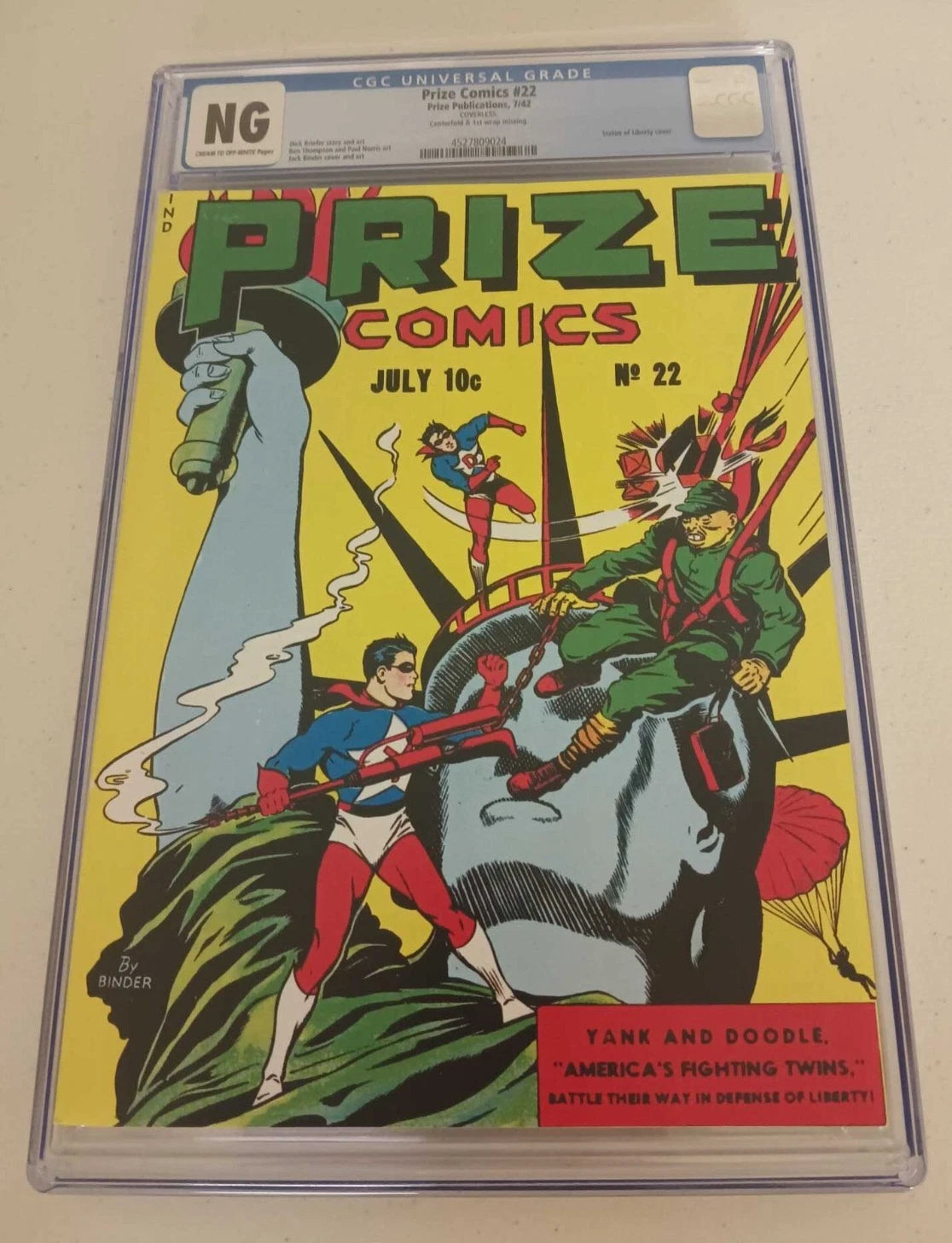 Prize Comics #22 Prize Publications 1942 CGC WW2 Statue of Liberty